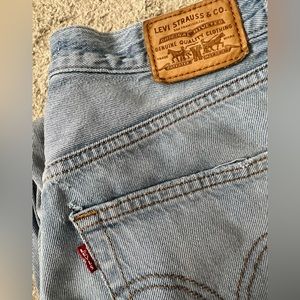 Levi’s ribcage straight jeans light wash